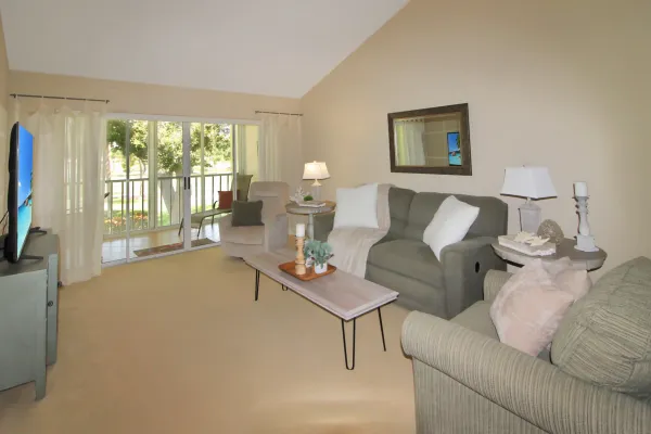 441 Cerromar Ln Lane #404, Venice, Florida 34293, 2 Bedrooms Bedrooms, 0 ,2 BathroomsBathrooms,Condo,Seasonal Rental,Cerromar Ln,3099