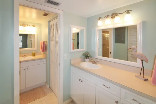 441 Cerromar Ln Lane #404, Venice, Florida 34293, 2 Bedrooms Bedrooms, 0 ,2 BathroomsBathrooms,Condo,Seasonal Rental,Cerromar Ln,3099