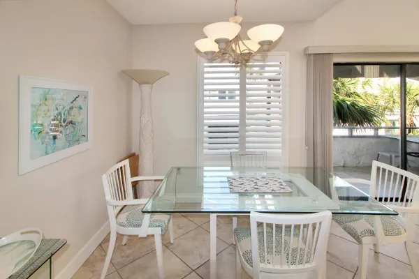 1555 Tarpon Center Dr IW260, Venice, Florida 34285, 2 Bedrooms Bedrooms, 0 ,2 BathroomsBathrooms,Condo,Seasonal Rental,Tarpon Center Dr ,3104