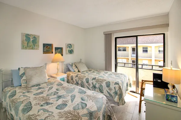 1555 Tarpon Center Dr IW260, Venice, Florida 34285, 2 Bedrooms Bedrooms, 0 ,2 BathroomsBathrooms,Condo,Seasonal Rental,Tarpon Center Dr ,3104