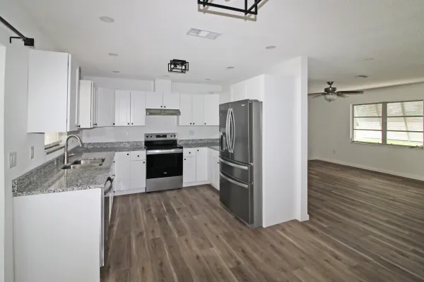 391 Gulfbreeze Blvd, Venice, Florida 34293, 3 Bedrooms Bedrooms, ,2 BathroomsBathrooms,Single Family Home,Annual Rental,Gulfbreeze,3107