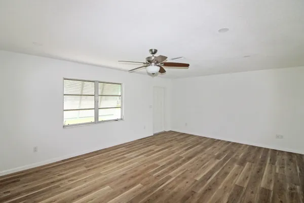 391 Gulfbreeze Blvd, Venice, Florida 34293, 3 Bedrooms Bedrooms, ,2 BathroomsBathrooms,Single Family Home,Annual Rental,Gulfbreeze,3107