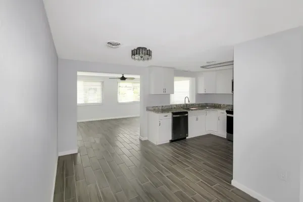 800 Darwin Road, Venice, Florida 34293, 3 Bedrooms Bedrooms, ,2 BathroomsBathrooms,Single Family Home,Annual Rental,Darwin,3110