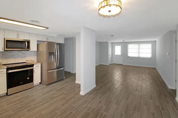 800 Darwin Road, Venice, Florida 34293, 3 Bedrooms Bedrooms, ,2 BathroomsBathrooms,Single Family Home,Annual Rental,Darwin,3110