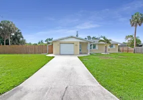 324 Treasure Rd, Venice, Florida 34293, 2 Bedrooms Bedrooms, ,2 BathroomsBathrooms,Single Family Home,Seasonal Rental,Treasure Rd ,3118