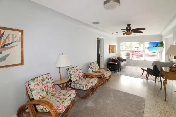 913 Nokomis Ave S, Venice, Florida 34285, 3 Bedrooms Bedrooms, ,2.5 BathroomsBathrooms,Single Family Home,Seasonal Rental,Nokomis Ave S,3127