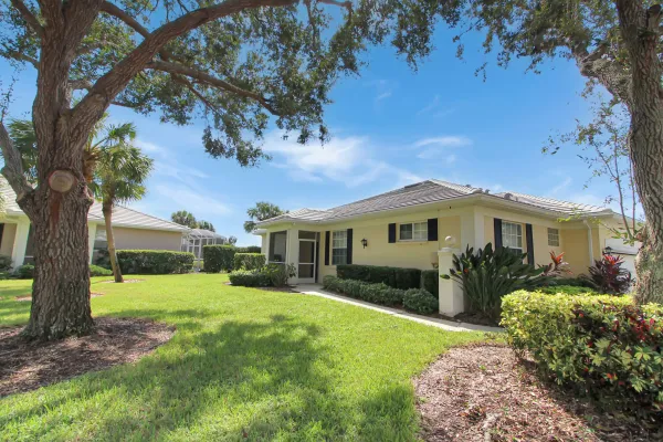 102 Woodbridge Dr, Venice, Florida 34293, 2 Bedrooms Bedrooms, 0 ,2 BathroomsBathrooms,Villa,Seasonal Rental,Woodbridge Dr ,3131