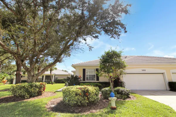 102 Woodbridge Dr, Venice, Florida 34293, 2 Bedrooms Bedrooms, 0 ,2 BathroomsBathrooms,Villa,Seasonal Rental,Woodbridge Dr ,3131