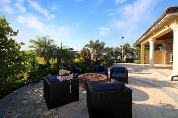 11849 Tapestry Ln, Venice, Florida 34293, 2 Bedrooms Bedrooms, 0 ,2 BathroomsBathrooms,Villa,Seasonal Rental,Tapestry Ln ,3133