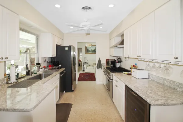405 Park Blvd N, Venice, Florida 34285, 2 Bedrooms Bedrooms, 0 ,2 BathroomsBathrooms,Single Family Home,Seasonal Rental,Park Blvd N ,3142