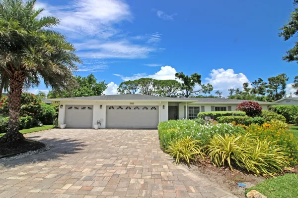 405 Park Blvd N, Venice, Florida 34285, 2 Bedrooms Bedrooms, 0 ,2 BathroomsBathrooms,Single Family Home,Seasonal Rental,Park Blvd N ,3142