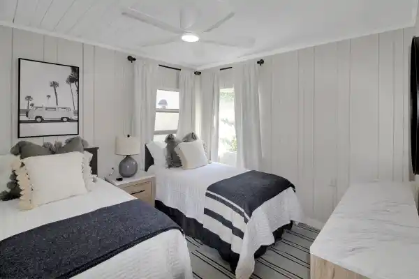 209 Harbor Dr S, Venice, Florida 34285, 2 Bedrooms Bedrooms, 0 ,1 BathroomBathrooms,Single Family Home,Seasonal Rental,Harbor Dr S,3146
