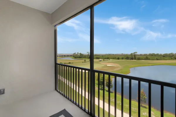 17655 Opal Sand #404, Venice, Florida 34293, 2 Bedrooms Bedrooms, 0 ,2 BathroomsBathrooms,Condo,Seasonal Rental,Opal Sand,3147