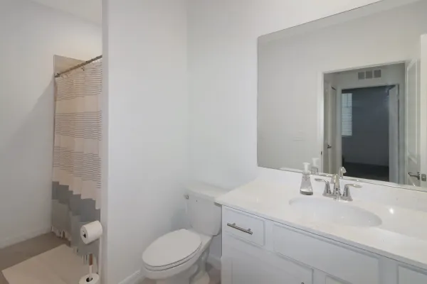 17655 Opal Sand #404, Venice, Florida 34293, 2 Bedrooms Bedrooms, 0 ,2 BathroomsBathrooms,Condo,Seasonal Rental,Opal Sand,3147