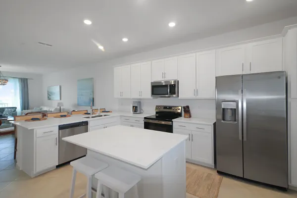 17655 Opal Sand #404, Venice, Florida 34293, 2 Bedrooms Bedrooms, 0 ,2 BathroomsBathrooms,Condo,Seasonal Rental,Opal Sand,3147