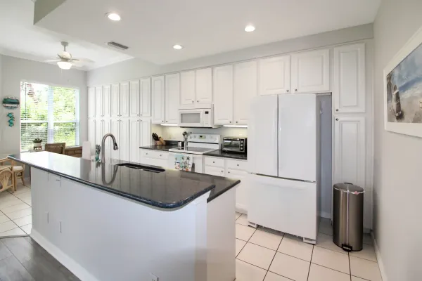501 Ravinia Cir, Venice, Florida 34292, 3 Bedrooms Bedrooms, 0 ,2 BathroomsBathrooms,Condo,Seasonal Rental,Ravinia Cir,3149