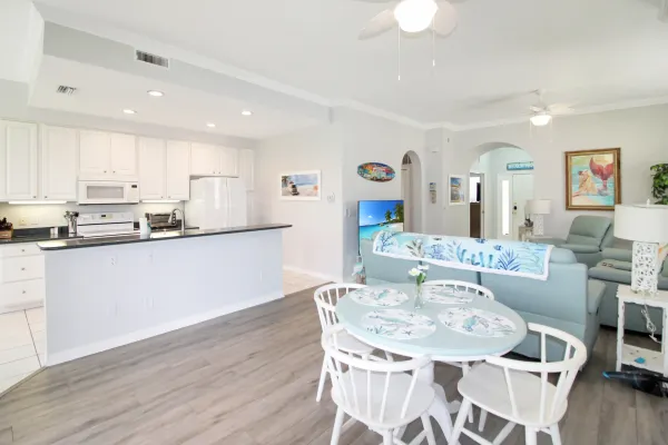501 Ravinia Cir, Venice, Florida 34292, 3 Bedrooms Bedrooms, 0 ,2 BathroomsBathrooms,Condo,Seasonal Rental,Ravinia Cir,3149