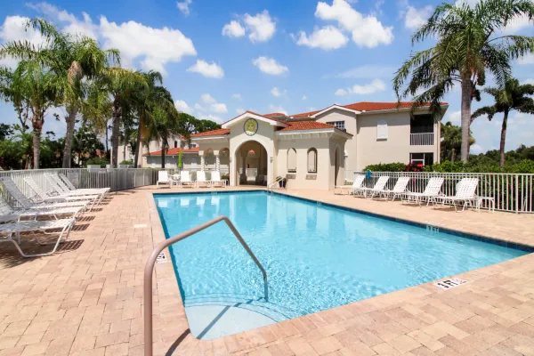 501 Ravinia Cir, Venice, Florida 34292, 3 Bedrooms Bedrooms, 0 ,2 BathroomsBathrooms,Condo,Seasonal Rental,Ravinia Cir,3149