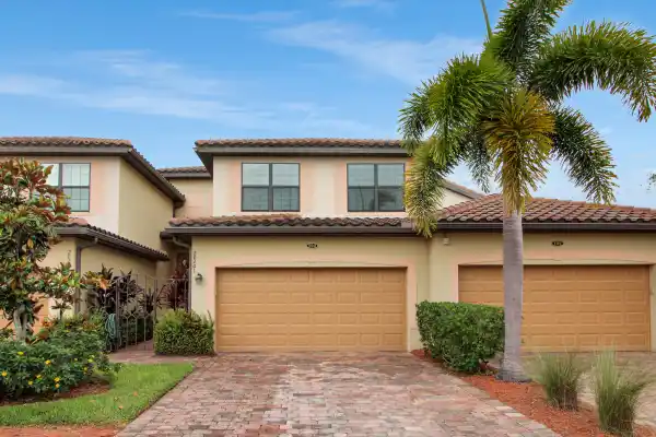 20201 Ragazza Circle Unit #202, Venice, Florida 34293, 3 Bedrooms Bedrooms, 0 ,2 BathroomsBathrooms,Condo,Seasonal Rental,Ragazza Circle ,3155