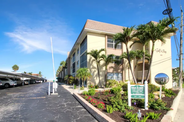 1400 Tarpon Center Dr #304, Venice, Florida 34285, 2 Bedrooms Bedrooms, 0 ,2 BathroomsBathrooms,Condo,Seasonal Rental,Tarpon Center Dr ,3156