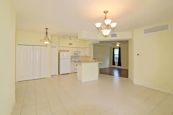 9102 L' Pavia Blvd, Venice, Florida 34292, 2 Bedrooms Bedrooms, 0 ,2 BathroomsBathrooms,Condo,Annual Rental,L' Pavia Blvd ,3161