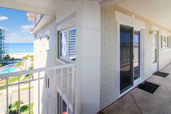 500 The Esplanade N #605, Venice, Florida 34285, 2 Bedrooms Bedrooms, 0 ,2 BathroomsBathrooms,Condo,Seasonal Rental,The Esplanade N,3162