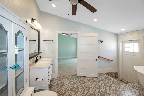 305 Pameto Rd, Nokomis, Florida 34275, 3 Bedrooms Bedrooms, 0 ,2.5 BathroomsBathrooms,Single Family Home,Annual Rental,Pameto Rd ,3166