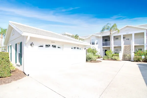 905 Addington Ct #202, Venice, Florida 34293, 2 Bedrooms Bedrooms, 0 ,2 BathroomsBathrooms,Condo,Seasonal Rental,Addington Ct ,3168