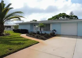 221 Malvern Dr, Venice, Florida 34293, 2 Bedrooms Bedrooms, 0 ,2 BathroomsBathrooms,Single Family Home,Seasonal Rental,Malvern Dr,3169