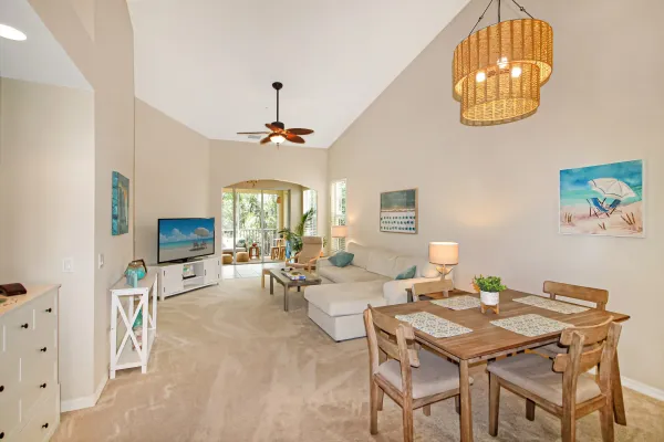 780 Montrose Dr #203, Venice, Florida 34293, 2 Bedrooms Bedrooms, 0 ,2 BathroomsBathrooms,Condo,Seasonal Rental,Montrose Dr ,3170