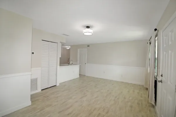2616 Osage Rd, Venice, Florida 34293, 2 Bedrooms Bedrooms, 0 ,2 BathroomsBathrooms,Single Family Home,Annual Rental,Osage Rd,3173