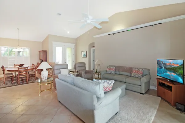 5074 Winter Rose Way, Venice, Florida 34293, 3 Bedrooms Bedrooms, 0 ,2 BathroomsBathrooms,Single Family Home,Seasonal Rental,Winter Rose Way,3174