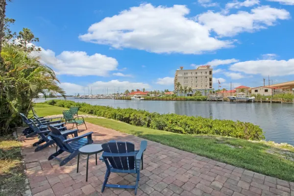 270 Santa Maria St #304, Venice, Florida 34285, 2 Bedrooms Bedrooms, 0 ,2 BathroomsBathrooms,Condo,Seasonal Rental,Santa Maria St ,3176