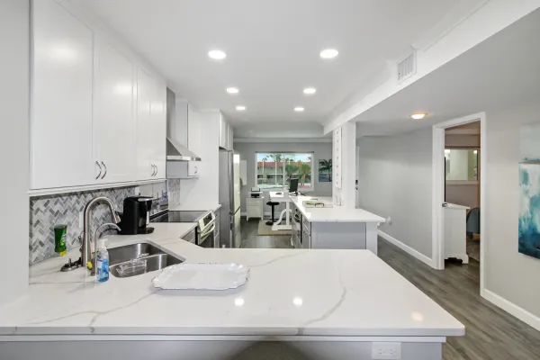 270 Santa Maria St #304, Venice, Florida 34285, 2 Bedrooms Bedrooms, 0 ,2 BathroomsBathrooms,Condo,Seasonal Rental,Santa Maria St ,3176