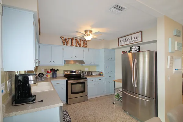 309 Shamrock Boulevard, Venice, Florida 34293, 2 Bedrooms Bedrooms, 0 ,2 BathroomsBathrooms,Single Family Home,Seasonal Rental,Shamrock Boulevard,3177
