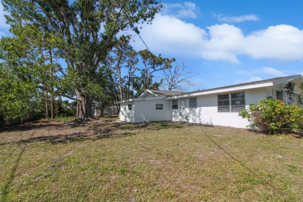 476 Tanager Rd, Venice, Florida 34293, 3 Bedrooms Bedrooms, 0 ,2 BathroomsBathrooms,Single Family Home,Annual Rental,Tanager Rd ,3180
