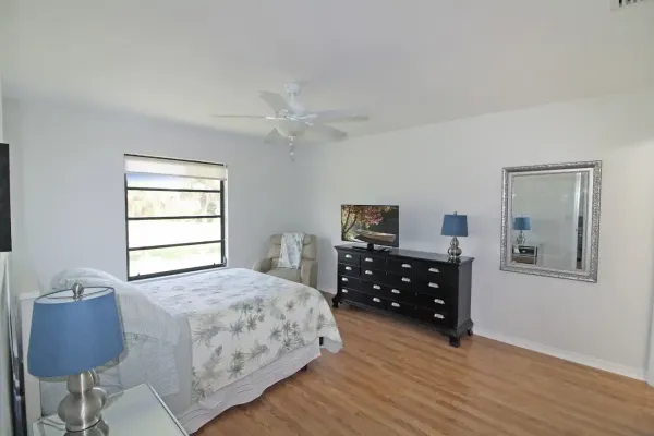 918 Capri Isles Blvd #208, Venice, Florida 34292, 2 Bedrooms Bedrooms, 0 ,2 BathroomsBathrooms,Condo,Annual Rental,Capri Isles Blvd ,3192