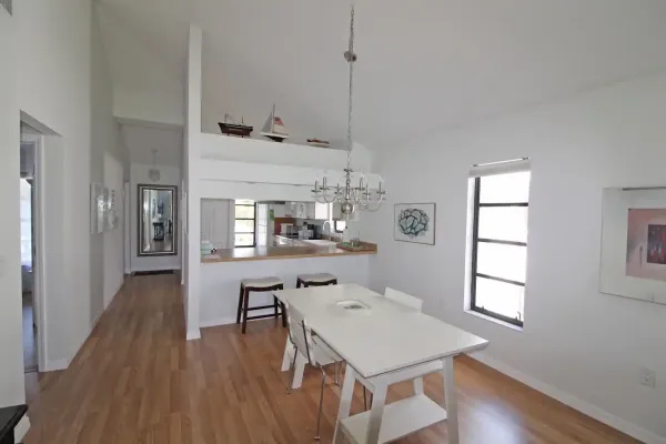 918 Capri Isles Blvd #208, Venice, Florida 34292, 2 Bedrooms Bedrooms, 0 ,2 BathroomsBathrooms,Condo,Annual Rental,Capri Isles Blvd ,3192