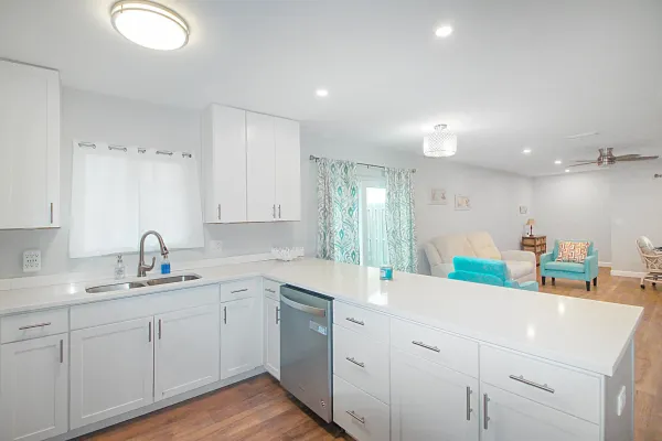 1040 Hope St, Venice, Florida 34285, 2 Bedrooms Bedrooms, 0 ,2 BathroomsBathrooms,Single Family Home,Seasonal Rental,Hope St ,3196