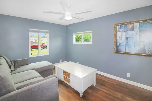 1040 Hope St, Venice, Florida 34285, 2 Bedrooms Bedrooms, 0 ,2 BathroomsBathrooms,Single Family Home,Seasonal Rental,Hope St ,3196