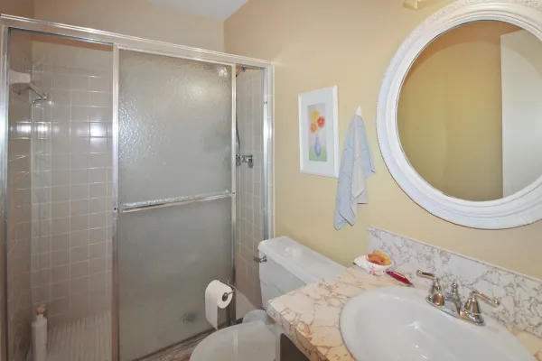 245 Center Rd #201, Venice, Florida 34285, 2 Bedrooms Bedrooms, 0 ,2 BathroomsBathrooms,Condo,Seasonal Rental,Center Rd ,3201