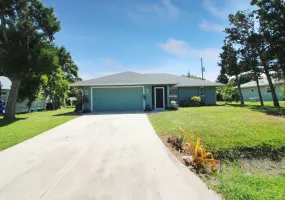 111 Abalone Rd, Venice, Florida 34293, 2 Bedrooms Bedrooms, 0 ,2 BathroomsBathrooms,Single Family Home,Annual Rental,Abalone Rd ,3207