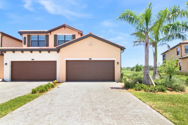10825 Tarflower Dr #102, Venice, Florida 34293, 3 Bedrooms Bedrooms, 0 ,2 BathroomsBathrooms,Condo,Annual Rental,Tarflower Dr,3210