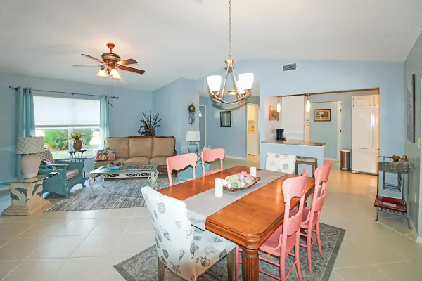 3181 E. Village Dr, Venice, Florida 34293, 3 Bedrooms Bedrooms, 0 ,2 BathroomsBathrooms,Single Family Home,Seasonal Rental,E. Village Dr ,3211