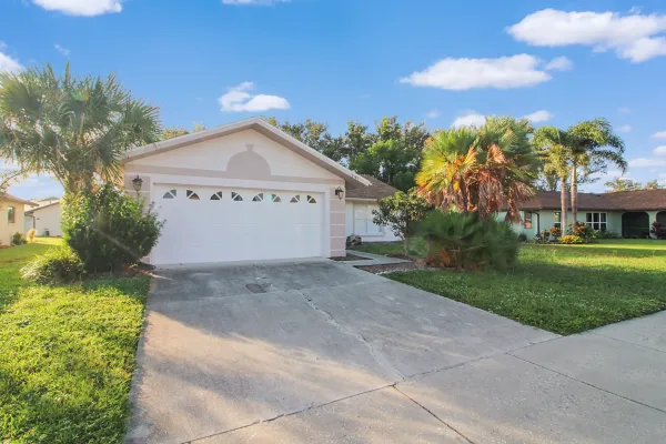 3181 E. Village Dr, Venice, Florida 34293, 3 Bedrooms Bedrooms, 0 ,2 BathroomsBathrooms,Single Family Home,Seasonal Rental,E. Village Dr ,3211