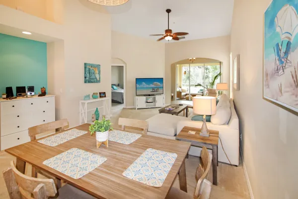 780 Montrose Dr #203, Venice, Florida 34293, 2 Bedrooms Bedrooms, 0 ,2 BathroomsBathrooms,Condo,Seasonal Rental,Montrose Dr ,3214