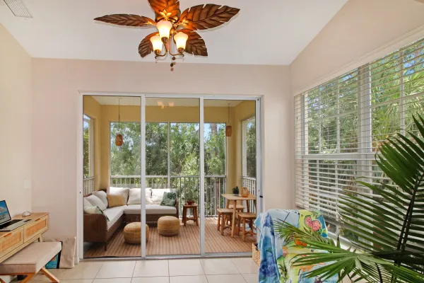 780 Montrose Dr #203, Venice, Florida 34293, 2 Bedrooms Bedrooms, 0 ,2 BathroomsBathrooms,Condo,Seasonal Rental,Montrose Dr ,3214