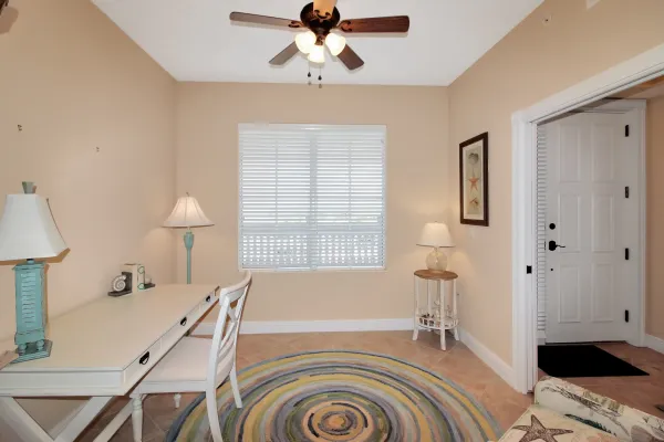 157 Tampa Ave E #807, Venice, Florida 34285, 2 Bedrooms Bedrooms, 0 ,2 BathroomsBathrooms,Condo,Seasonal Rental,Tampa Ave E,3216