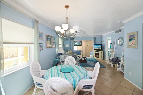 101 Park Blvd S #209, Venice, Florida 34285, 2 Bedrooms Bedrooms, 0 ,2 BathroomsBathrooms,Condo,Seasonal Rental,Park Blvd S,3220