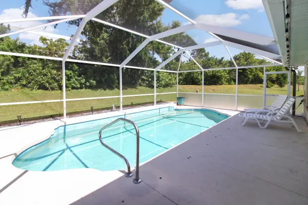 3305 Meadow Run Circle, Venice, Florida 34293, 3 Bedrooms Bedrooms, 0 ,2 BathroomsBathrooms,Single Family Home,Seasonal Rental,Meadow Run Circle ,3222